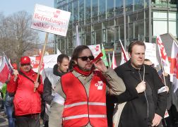 Warnstreik In Jena 150217 027